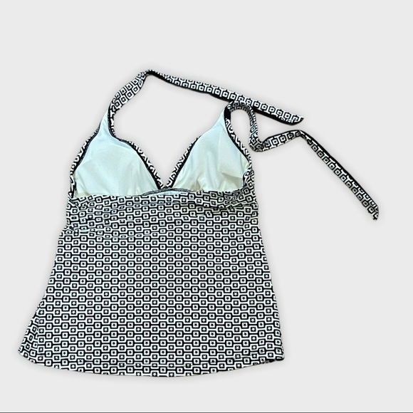 CONVERSE graphic black & white halter tankini top - Picture 4 of 8